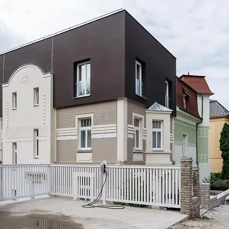 Lejlighed Days - Luxurious In A Quiet Area Prag
